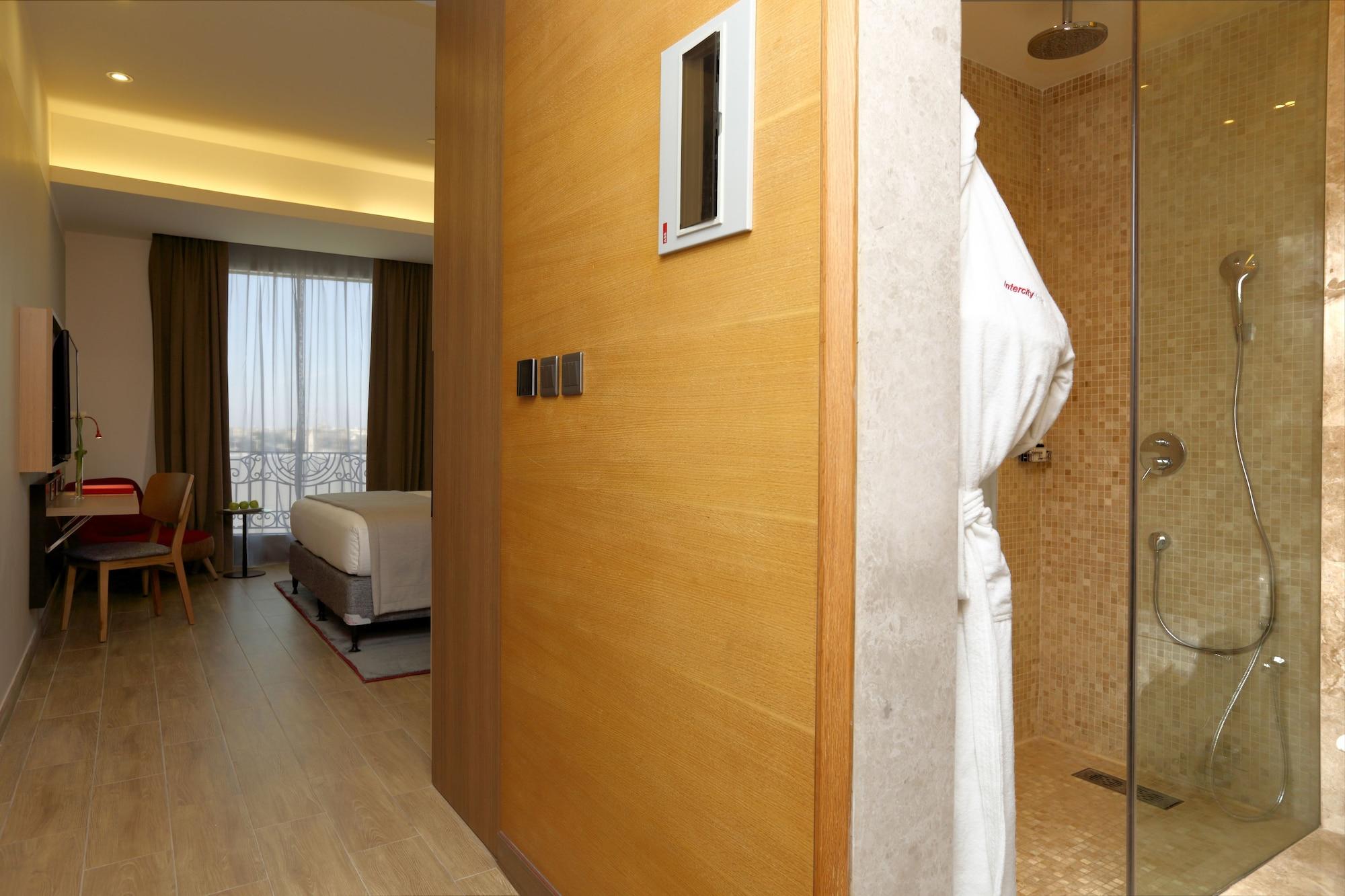 IntercityHotel Riyadh Malaz Esterno foto